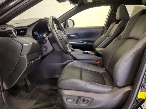 Used 2022 Toyota Venza Limited w/ Advanced Technology Package AWD/4WD image 26