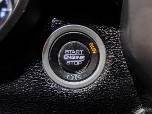 Used 2022 RAM 3500 Laramie AWD/4WD image 20