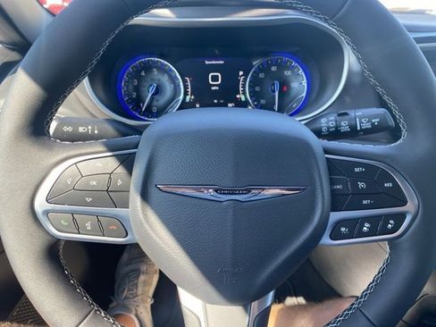 New 2026 Chrysler Voyager LX FWD image 20