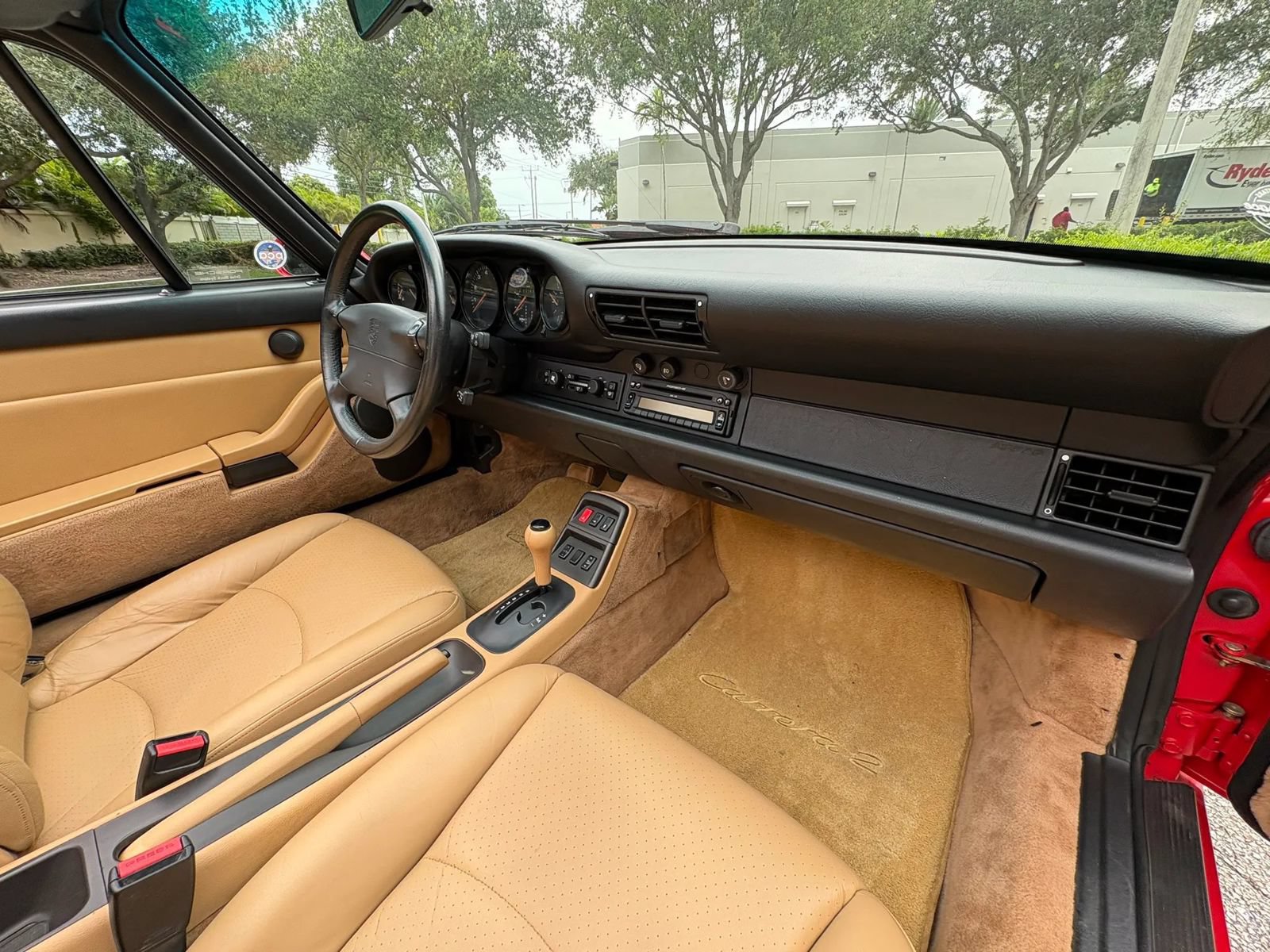Used 1998 Porsche 911 Cabriolet image 39