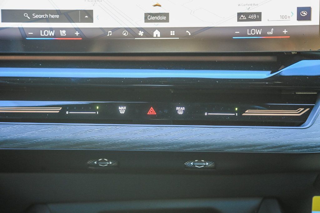 Used 2026 BMW 530i w/ M Sport Package RWD image 10