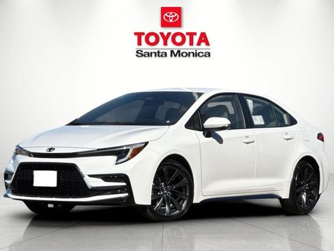 New 2026 Toyota Corolla SE FWD image 6
