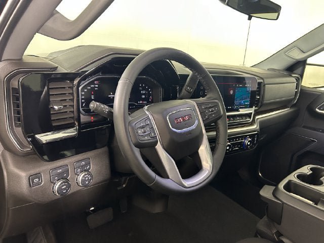 Used 2025 GMC Sierra 1500 Elevation AWD/4WD image 13