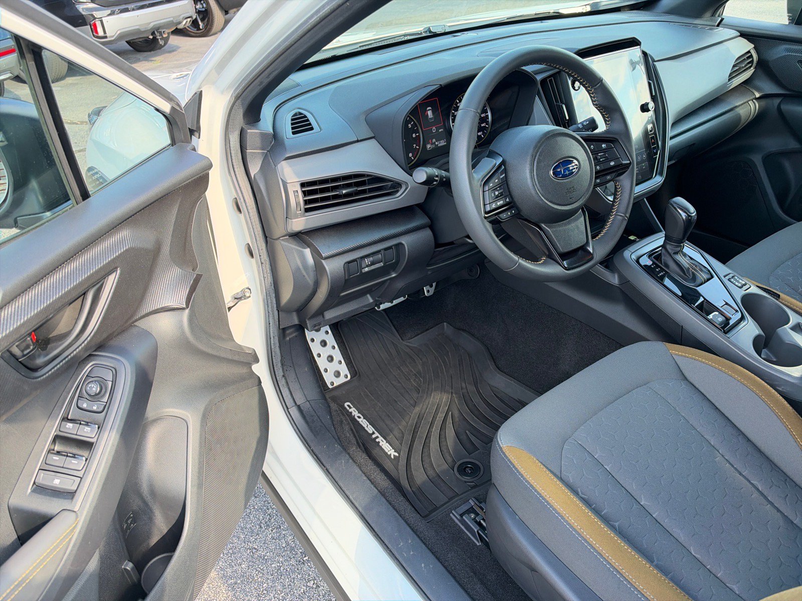 Used 2025 Subaru Crosstrek 2.5i Sport w/ Popular Package #4A AWD/4WD image 8