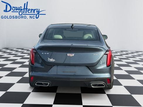 Used 2025 Cadillac CT4 Luxury RWD image 4