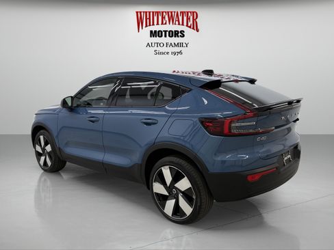 Used 2023 Volvo C40 P8 Recharge Ultimate image 2