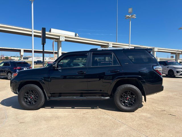 Used 2022 Toyota 4Runner SR5 Premium w/ Moonroof Package AWD/4WD image 6