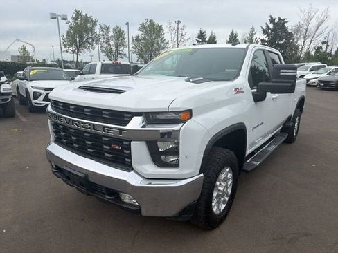 Used 2022 Chevrolet Silverado 2500 LT w/ Convenience Package AWD/4WD image 7
