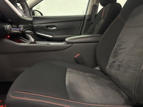 Used 2024 Nissan Sentra SR image 17