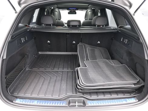 Used 2024 Mercedes-Benz GLC 43 AMG 4MATIC image 22