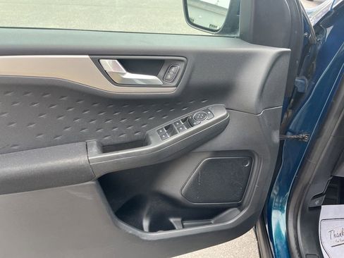 Used 2020 Ford Escape SE AWD/4WD image 18