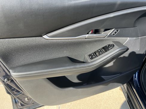 Used 2025 MAZDA CX-30 AWD 2.5 S image 13