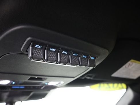 Used 2024 Ford F250 Platinum w/ FX4 Off-Road Package AWD/4WD image 69