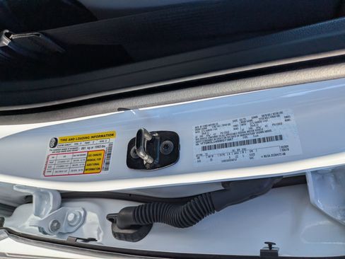 Certified 2025 Ford F150 Lightning Flash AWD/4WD image 44