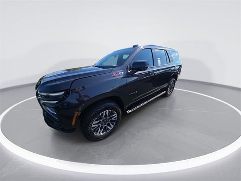 Used 2025 Chevrolet Tahoe Z71 w/ Comfort Package image 4