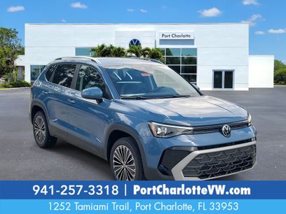 New 2025 Volkswagen Taos SE