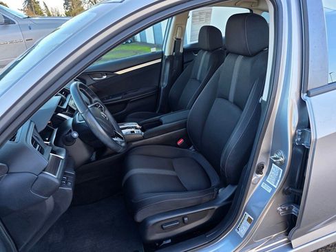 Used 2019 Honda Civic EX image 4