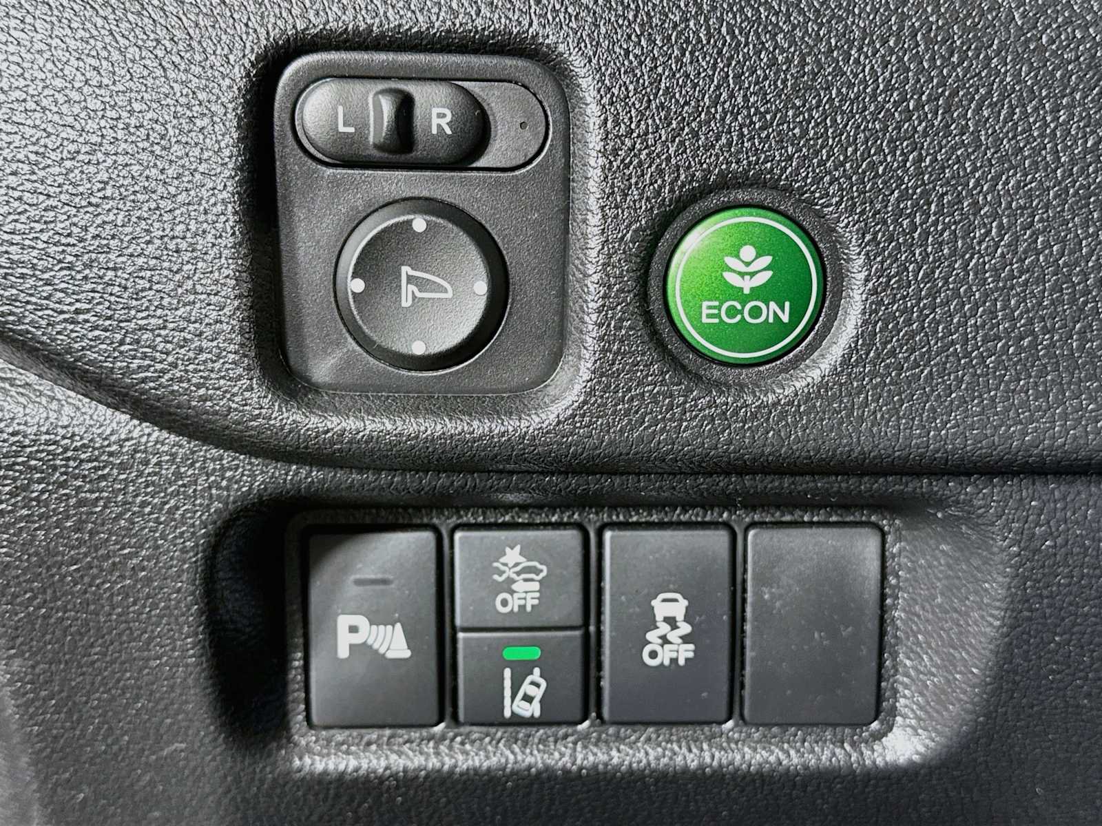 Certified 2025 Honda Passport EX-L image 23