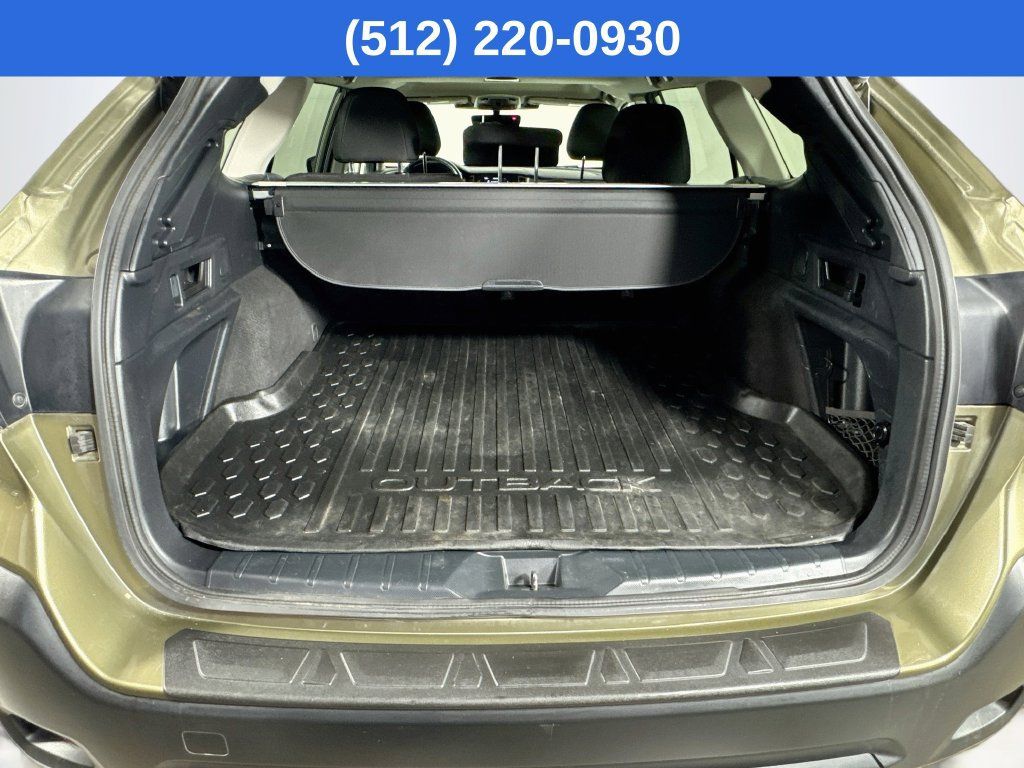 Used 2025 Subaru Outback Premium AWD/4WD image 33