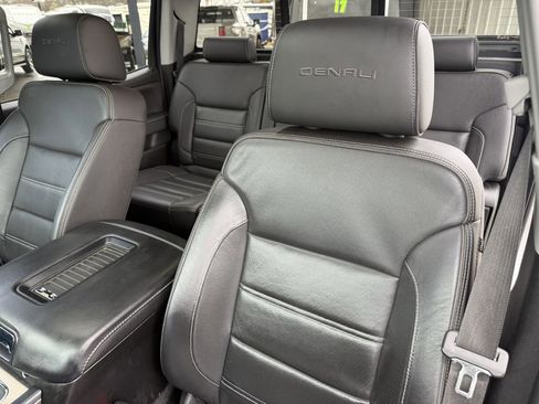Used 2019 GMC Sierra 2500 Denali w/ Duramax Plus Package image 51