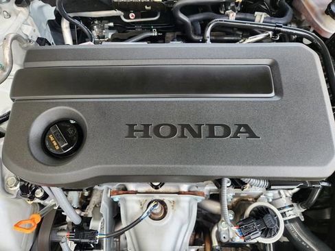 Used 2025 Honda Civic Sport image 33