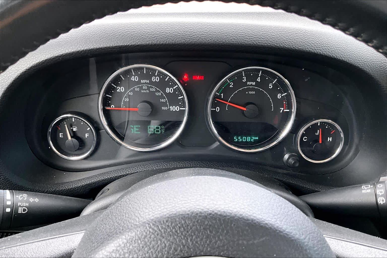 Used 2016 Jeep Wrangler Sport w/ Connectivity Group AWD/4WD image 22