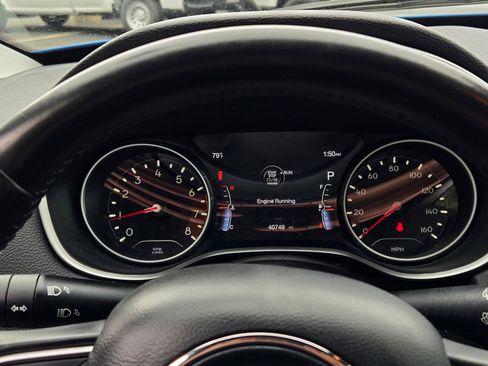 Used 2019 Jeep Compass Altitude image 12