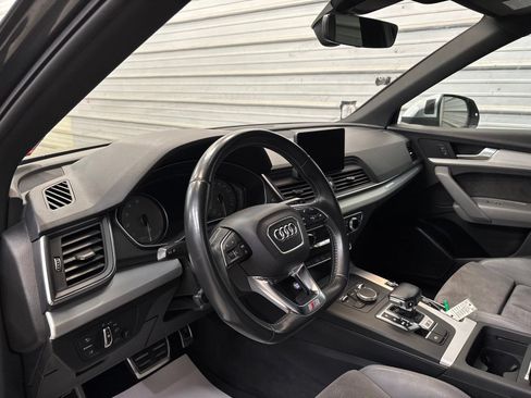 Used 2020 Audi SQ5 Premium w/ Convenience Package AWD/4WD image 14