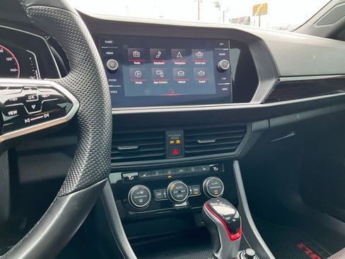 Used 2022 Volkswagen Jetta GLI Autobahn w/ GLI Black Package image 17