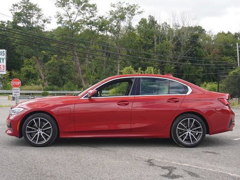 Used 2021 BMW 330e w/ Convenience Package RWD image 19