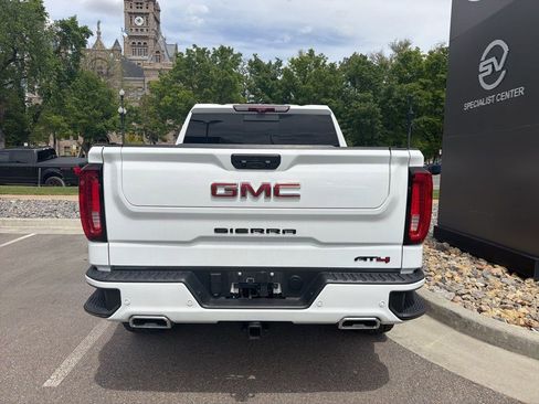 Used 2024 GMC Sierra 1500 AT4 w/ Technology Package AWD/4WD image 6