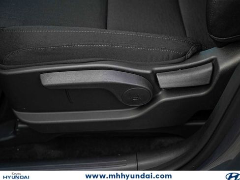 New 2026 Hyundai Palisade SE FWD image 23