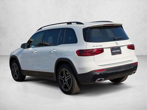 New 2026 Mercedes-Benz GLB 250 image 9