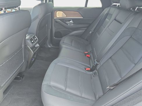 Used 2026 Mercedes-Benz GLE 53 AMG 4MATIC Coupe image 17