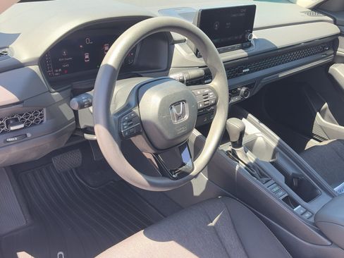 Used 2024 Honda Accord EX image 13