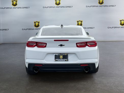 Used 2021 Chevrolet Camaro LT w/ Technology Package RWD image 6