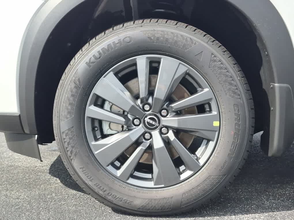 New 2026 Nissan Pathfinder SV w/ Cargo Package AWD/4WD image 6
