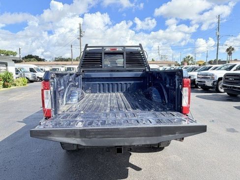 Used 2019 Ford F250 XL w/ Power Equipment Group AWD/4WD image 8
