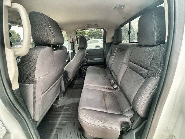 Used 2022 Nissan Frontier SV RWD image 23