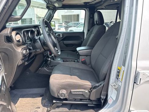 Used 2023 Jeep Wrangler Unlimited AWD/4WD image 15