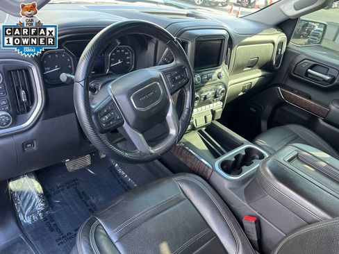 Used 2019 GMC Sierra 1500 Denali AWD/4WD image 16