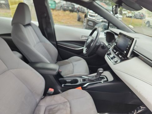 Used 2021 Toyota Corolla SE image 20