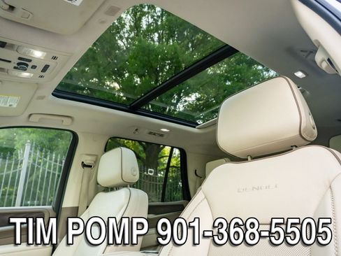 Used 2022 GMC Yukon Denali AWD/4WD image 12