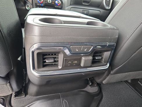 Certified 2023 GMC Sierra 2500 Denali w/ Denali Black Diamond Edition image 22
