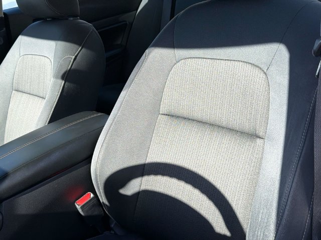 Certified 2024 Nissan Altima 2.5 SV FWD image 18