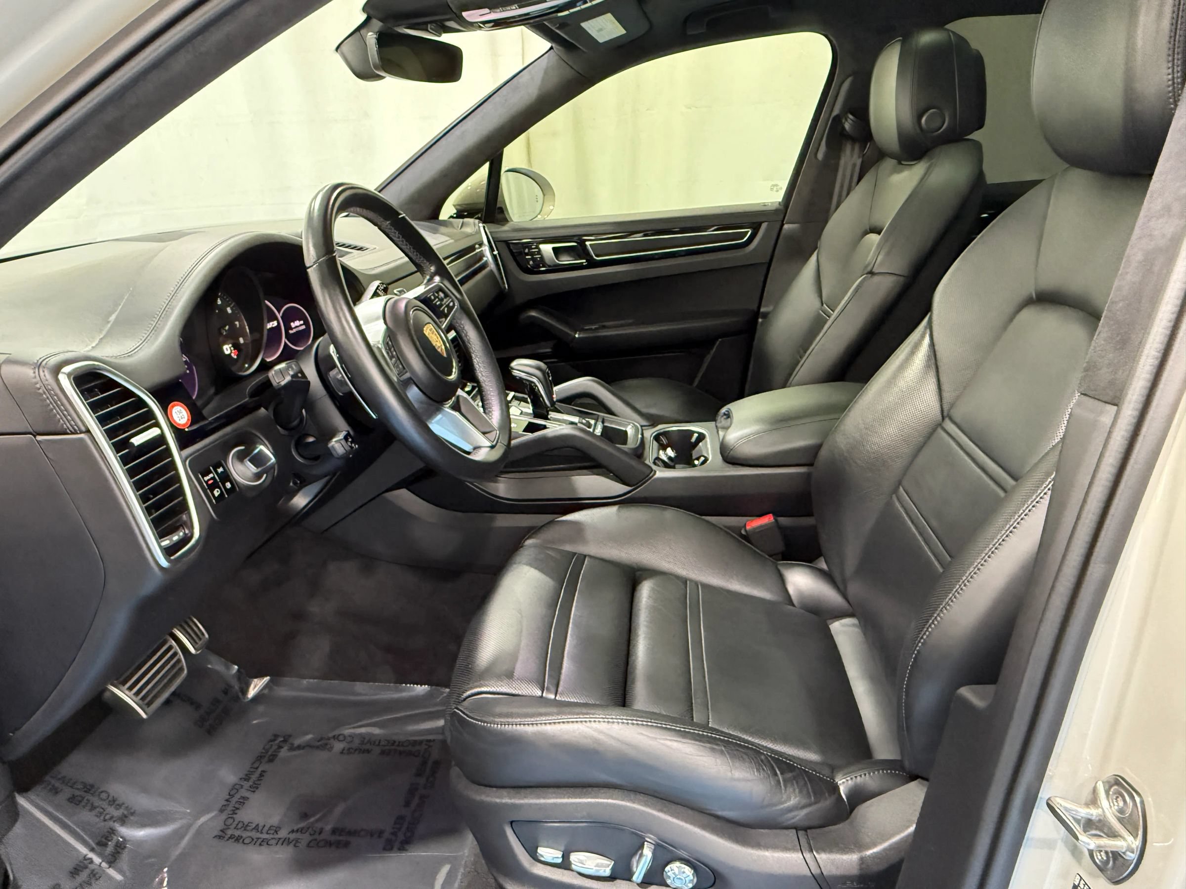 Used 2021 Porsche Cayenne GTS AWD/4WD image 21
