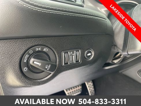Used 2022 Dodge Challenger R/T Scat Pack w/ Plus Package RWD image 25