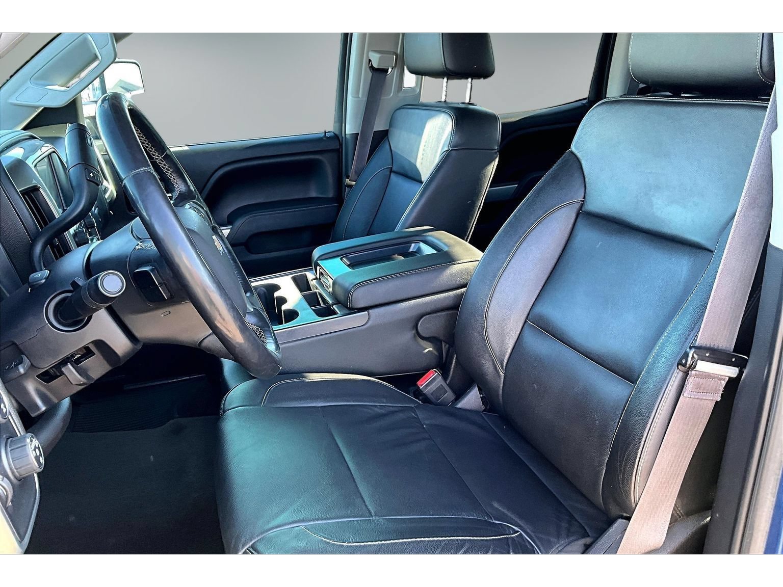Used 2016 Chevrolet Silverado 2500 LTZ w/ Duramax Plus Package AWD/4WD image 22