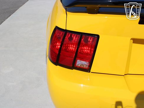 Used 2004 Ford Mustang Mach 1 image 29