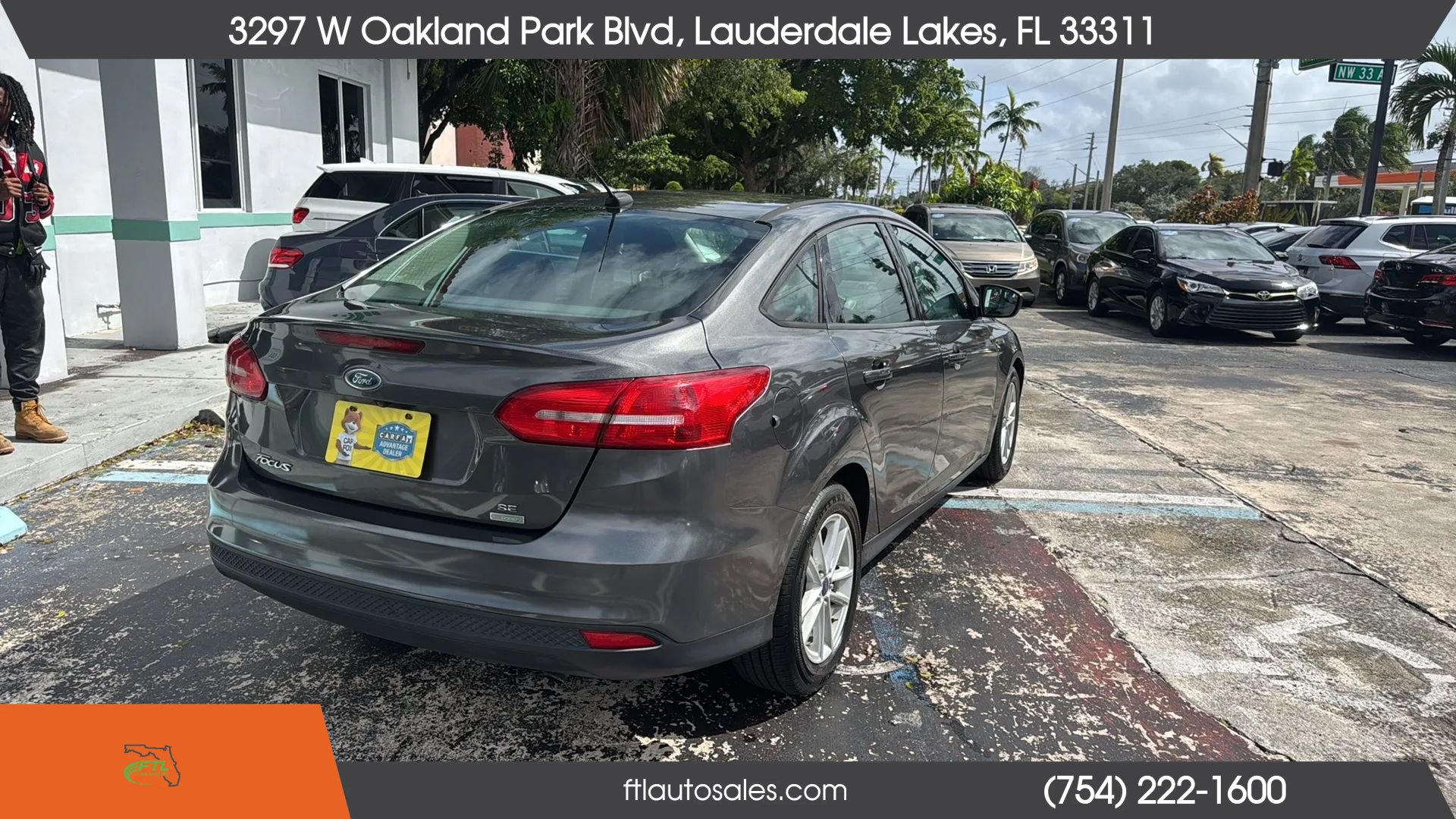 Used 2018 Ford Focus SE FWD image 11